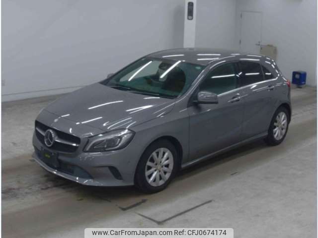 mercedes-benz a-class 2016 -MERCEDES-BENZ--Benz A Class DBA-176042--WDD1760422V154919---MERCEDES-BENZ--Benz A Class DBA-176042--WDD1760422V154919- image 2