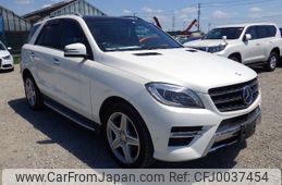 benz ml-class 2015 NIKYO_KS94913