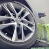 lexus is 2017 CFJ0323482 image 14