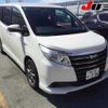toyota noah 2015 CFJ1814527 image 1