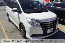 toyota noah 2015 CFJ1814527
