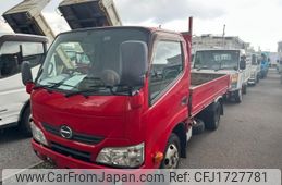 hino dutro 2015 CFJ1727781
