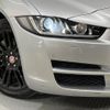 jaguar xe 2019 CFJ1839035 image 17
