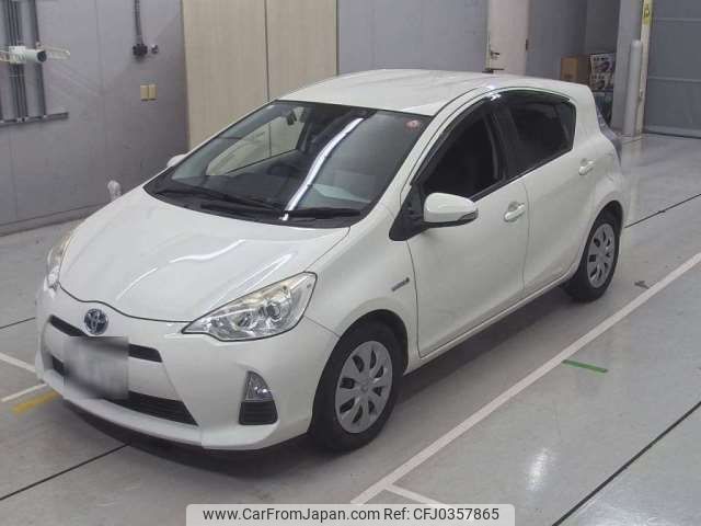 toyota aqua 2012 -TOYOTA 【一宮 530ｽ7582】--AQUA DAA-NHP10--NHP10-2132374---TOYOTA 【一宮 530ｽ7582】--AQUA DAA-NHP10--NHP10-2132374- image 1