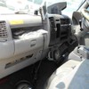 toyota dyna-truck 2003 15/03-139 image 12