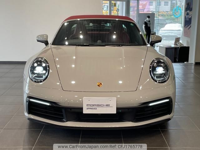 porsche 911 2022 CFJ1765778 image 2