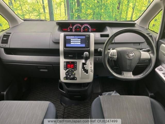 toyota noah 2010 -TOYOTA--Noah DBA-ZRR70W--ZRR70-0327978---TOYOTA--Noah DBA-ZRR70W--ZRR70-0327978- image 2