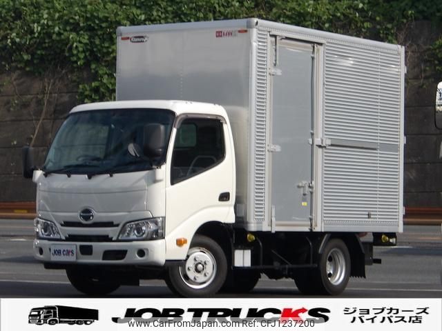 hino dutro 2021 GOO_NET_EXCHANGE_0704692A30250603W001 image 1