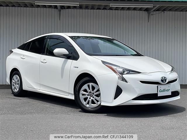 toyota prius 2018 -TOYOTA--Prius DAA-ZVW55--ZVW55-8058192---TOYOTA--Prius DAA-ZVW55--ZVW55-8058192- image 1