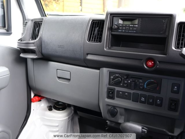 nissan nissan-others 2024 CFJ1707507 image 2