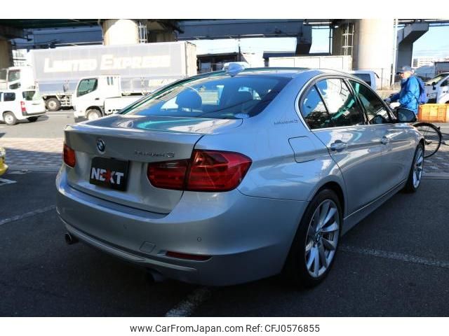 bmw 3-series 2013 quick_quick_DAA-3F30_WBA3F92090F489831 image 2