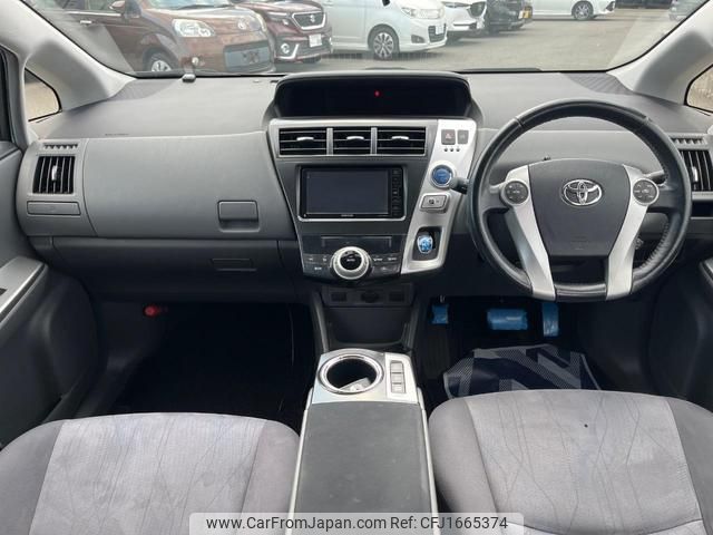 toyota prius-α 2013 CFJ1665374 image 2
