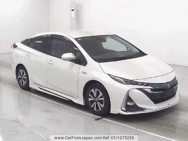 toyota prius-phv 2017 -TOYOTA--Prius PHV ZVW52--3028731---TOYOTA--Prius PHV ZVW52--3028731- image 1