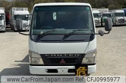 mitsubishi-fuso canter 2004 CFJ0995977