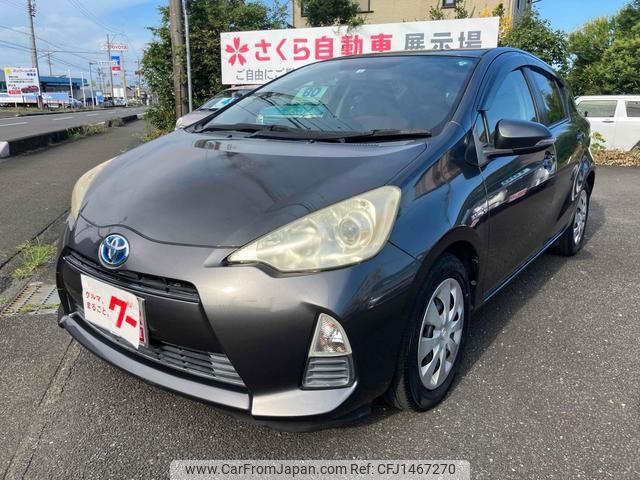 toyota aqua 2012 CFJ1467270 image 1