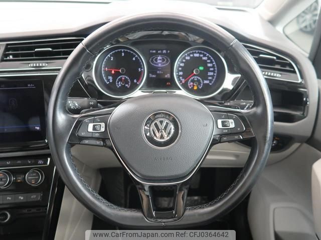 volkswagen golf-touran 2018 quick_quick_1TDFG_WVGZZZ1TZKW004248 image 2