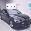toyota crown 2014 CFJ1646103 image 1