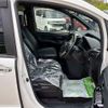 toyota voxy 2021 quick_quick_3BA-ZRR80W_ZRR80-0662855 image 15