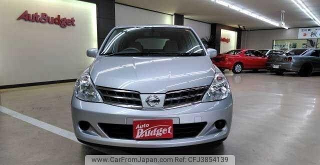 Used NISSAN TIIDA 2008/Oct CFJ3854139 in good condition for sale