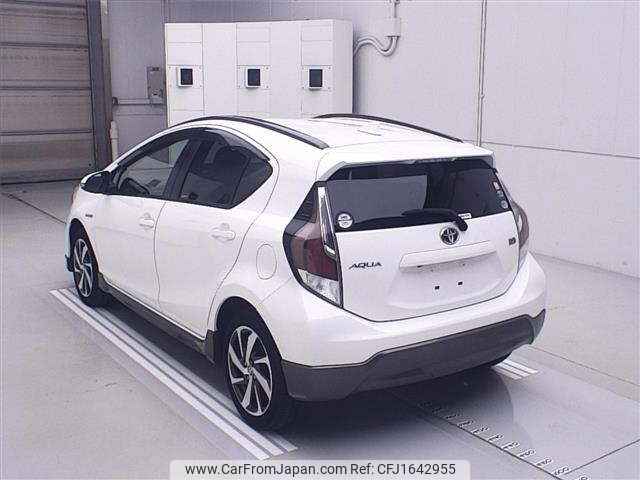 toyota aqua 2015 CFJ1642955 image 2