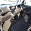 nissan dayz-roox 2019 CFJ1825959 image 9