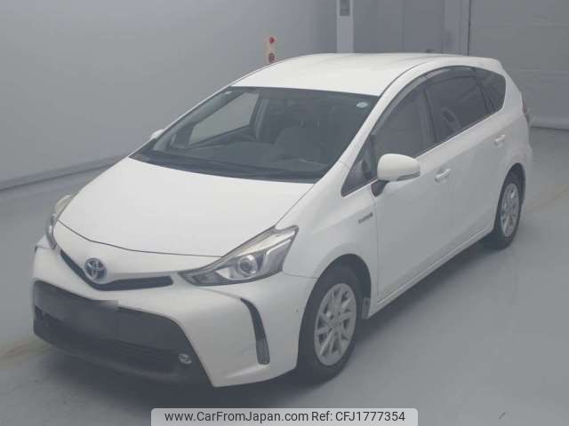 toyota prius-α 2015 CFJ1777354 image 1