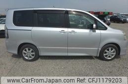 toyota voxy 2008 NIKYO_ZD70119