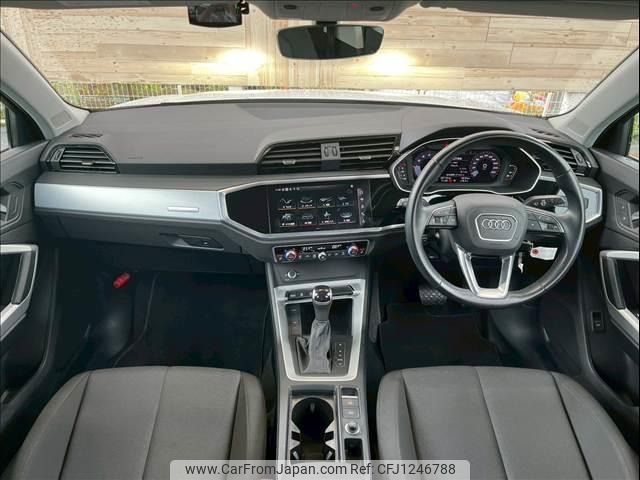 audi q3 2022 quick_quick_3AA-F3DFY_WAUZZZF39N1121708 image 2
