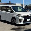 toyota voxy 2014 CFJ1696886 image 1