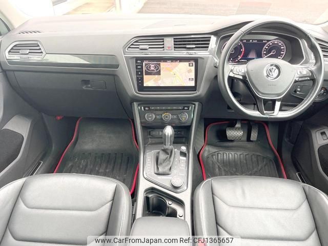 volkswagen tiguan 2018 quick_quick_5NDFGF_WVGZZZ5NZJW950434 image 2