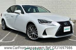 lexus is 2016 CFJ1697986