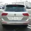 volkswagen tiguan 2017 -VOLKSWAGEN--VW Tiguan ABA-5NCZE--WVGZZZ5NZHW926620---VOLKSWAGEN--VW Tiguan ABA-5NCZE--WVGZZZ5NZHW926620- image 8