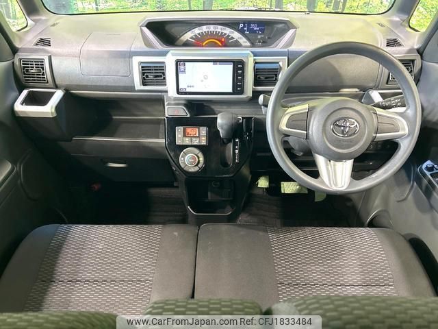 toyota pixis-mega 2016 CFJ1833484 image 2