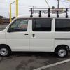 daihatsu hijet-cargo 2017 quick_quick_EBD-S321V_S321V-0351700 image 8