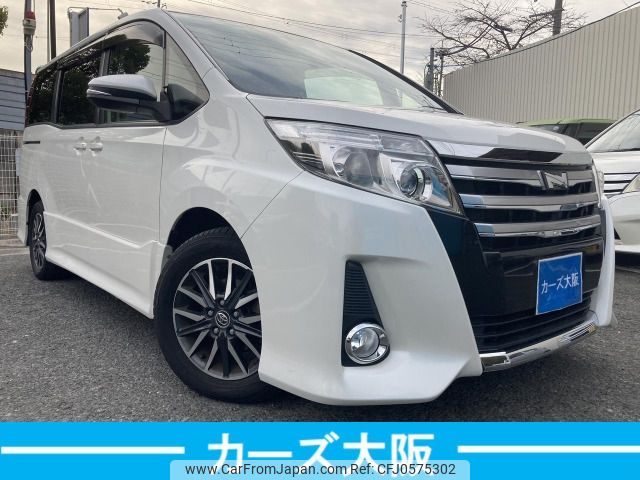 toyota noah 2015 -TOYOTA--Noah DBA-ZRR80W--ZRR80W-0111661---TOYOTA--Noah DBA-ZRR80W--ZRR80W-0111661- image 1