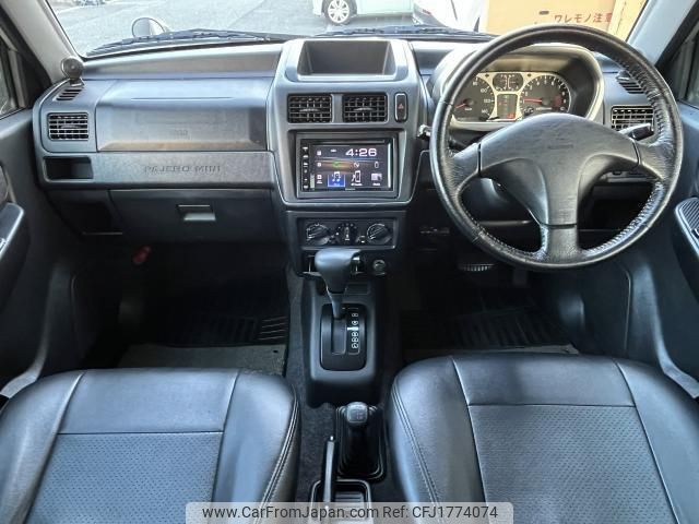 mitsubishi pajero-mini 2001 CFJ1774074 image 2