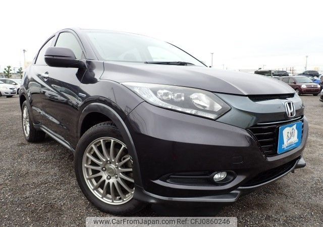 honda vezel 2014 N2024100094F-12 image 2