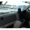 toyota grand-hiace 2002 GOO_JP_700100180330250710001 image 44