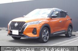 nissan kix 2021 -NISSAN--KIX 6AA-P15--P15-045218---NISSAN--KIX 6AA-P15--P15-045218-