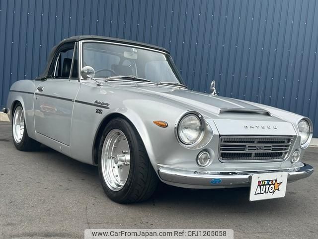 nissan nissan-others 1969 quick_quick_SR311_SR311-05202 image 1