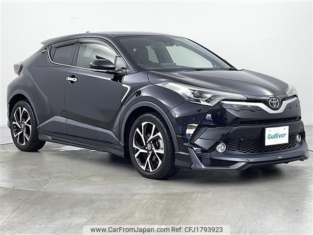 toyota c-hr 2016 CFJ1793923 image 1