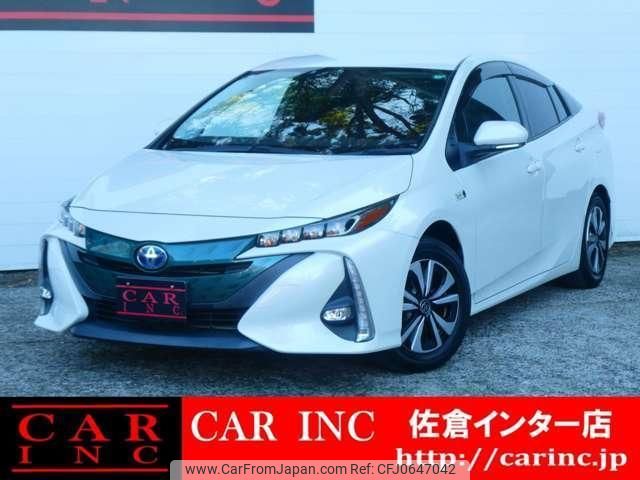 toyota prius-phv 2019 quick_quick_DLA-ZVW52_ZVW52-3050674 image 1