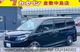toyota voxy 2014 CFJ1543302