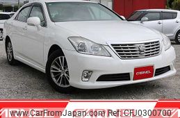 toyota crown-royal-series 2010 N12220