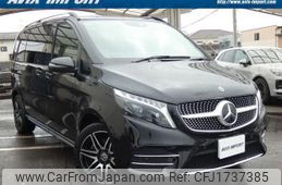 mercedes-benz v-class 2023 CFJ1737385