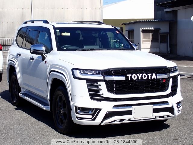 toyota land-cruiser-wagon 2023 CFJ1844500 image 2