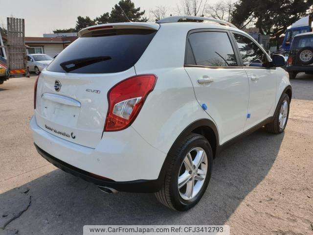 ssangyong korando 2015 ED-01671-20190624 image 2