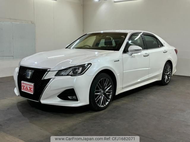 toyota crown 2016 CFJ1682071 image 1