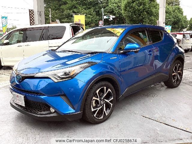 toyota c-hr 2017 -TOYOTA--C-HR DAA-ZYX10--ZYX10-2015222---TOYOTA--C-HR DAA-ZYX10--ZYX10-2015222- image 1