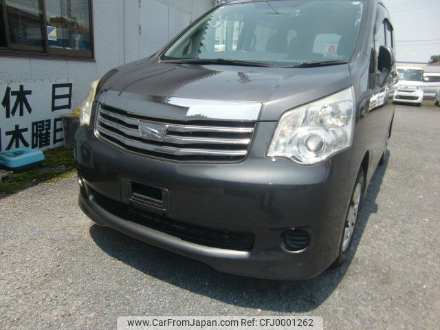 toyota noah 2013 -TOYOTA 【名変中 】--Noah ZRR70G--0547715---TOYOTA 【名変中 】--Noah ZRR70G--0547715- image 1